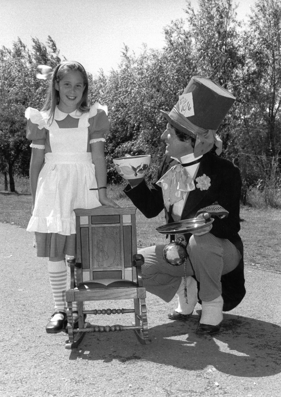 Alice in wonderland themed event at Martin Mere.jpg